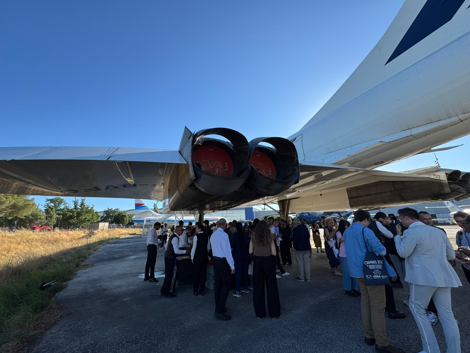 ICMAMS 5 Aperitif beneath the Concorde